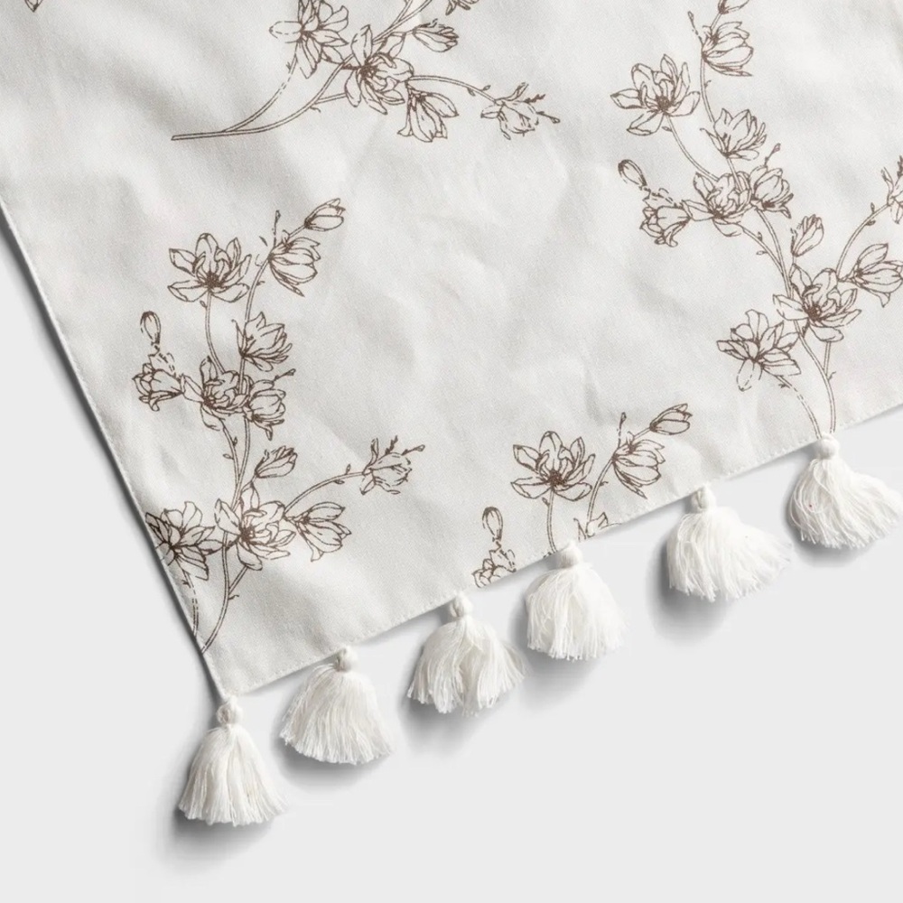mary & martha - Thankful Table Runner - Picture 2 of 2